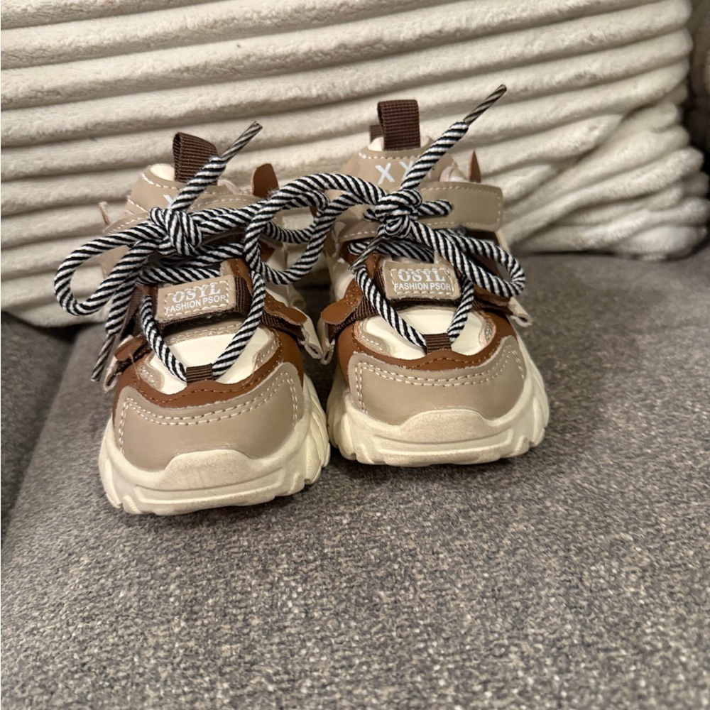SHEIN Brown and Cream Sneakers for Everyday Style